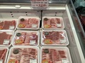 イベリコ豚バラ肉うすぎり(解凍）メガ盛り 138円(税込)