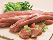 国産豚肉ブロック（ヒレ） 259円(税込)