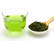 お～いお茶（緑茶・濃い茶） 106円(税込)