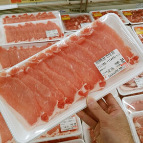 豚ロース生姜焼き用 102円(税込)