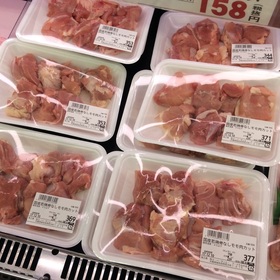 国産　若鶏モモカット肉 118円(税抜)