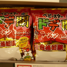 ドデ開ラーメンスパイシーチキン味 88円(税抜)