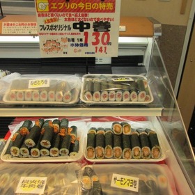 中巻き寿司 130円(税抜)