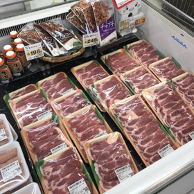豚しょうが焼き用（肩ロース肉） 178円(税抜)