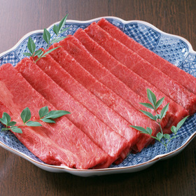 黒毛和牛モモ肉（すき焼・しゃぶしゃぶ用） 498円(税抜)