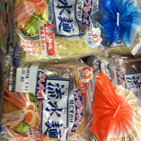 流水麺冷やし中華 267円(税抜)