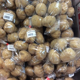 馬鈴薯 100円(税抜)
