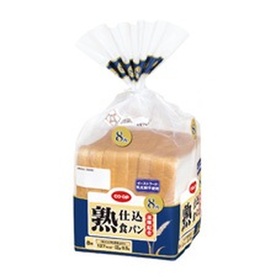 熟仕込食パン　８枚 118円(税抜)