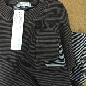 長袖 切替しポケット付きボーダーシャツ 899円(税抜)