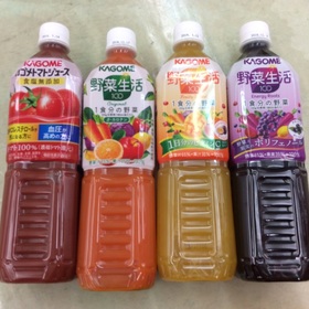 野菜生活100〈各種〉・トマトジュース 158円(税抜)