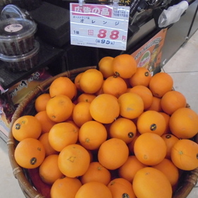 オレンジ 88円(税抜)