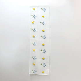 刺繍バードセパレートカーテン 300円(税抜)