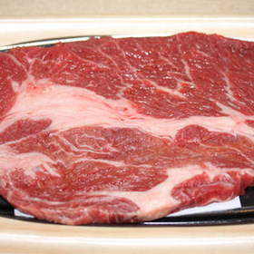 国産牛肉肩ロースステーキ 380円(税抜)
