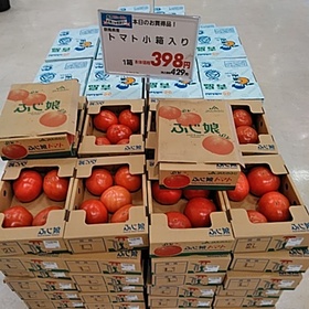 トマト小箱 398円(税抜)