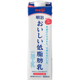 おいしい低脂肪乳 228円(税抜)