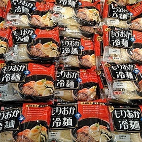 もりおか冷麺 258円(税抜)