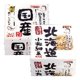 国産丸大豆納豆、北海道小粒納豆 88円(税抜)