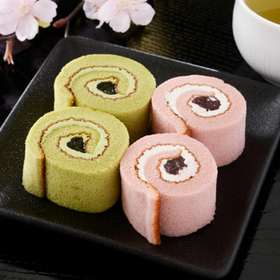 桜と抹茶のロールケーキ 150円(税込)