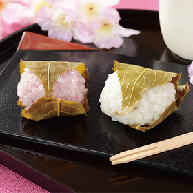 桜餅(こしあん)　2個 180円(税込)