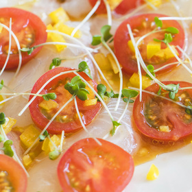 彩り豊か　贅沢＆簡単パーティー料理！鯛のカルパッチョ 価格なし