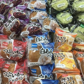 菓子パン 77円(税抜)