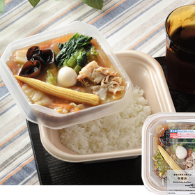1食分の野菜が摂れる中華丼 498円(税込)
