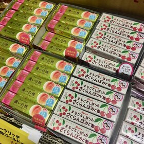 カンロ　フルーツリッチのど飴ゴールド・さくらんぼのど飴各種 50円(税込)