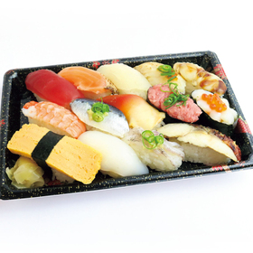 【寿司】彩か 高知県産真鯛と のどぐろ 597円(税抜)