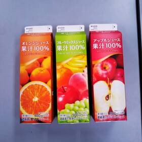 果汁100％ジュース 106円(税込)