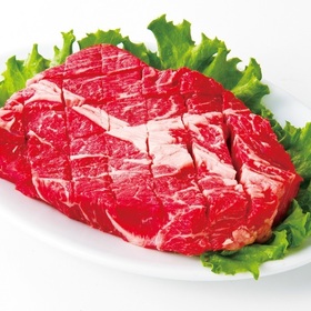 牛肉かたロースステーキ用 224円(税込)