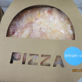 ピザ　クアトロチーズ 626円(税込)