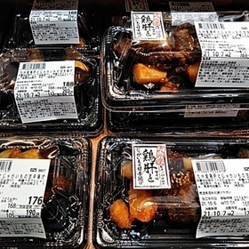 九州産鶏肝とじゃが芋の甘辛揚げ 181円(税込)