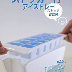 ☆製氷皿＆アイススコップ☆ 110円(税込)