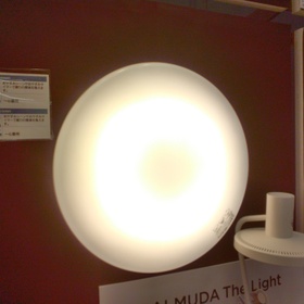 LEDシーリングライト（調光調色） 4,378円(税込)