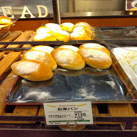 お米パン 129円(税込)