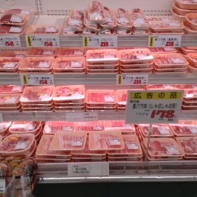 豚バラ肉しゃぶしゃぶ用 193円(税込)